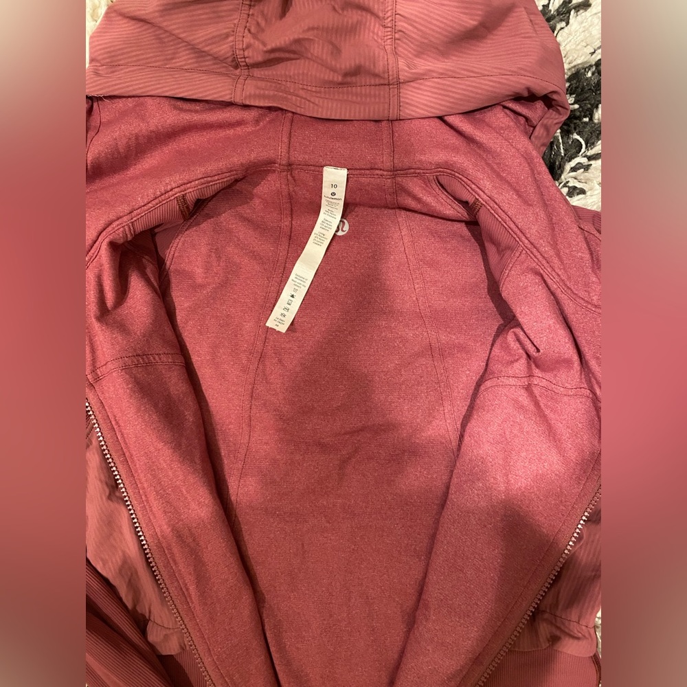 Lululemon jacket - Picture 3 of 5